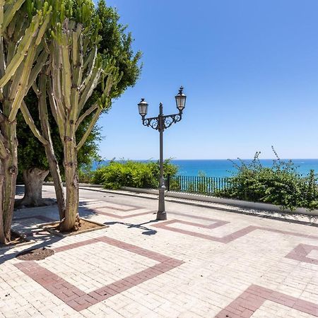 Apt Playa Y Montana Apartment Torremolinos Exterior photo